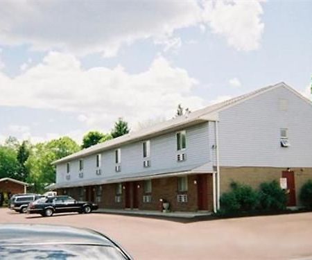 Knights Inn Center Valley Bagian luar foto